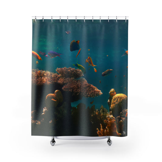 Kūhio-manu-ai-bahiti - Shower Curtain