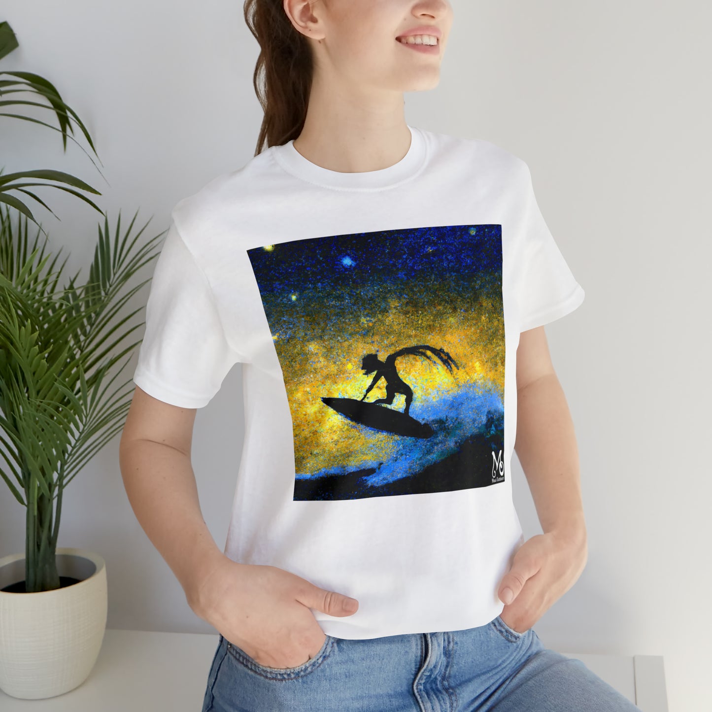 Cresting the Perfect Wave. - T-shirt