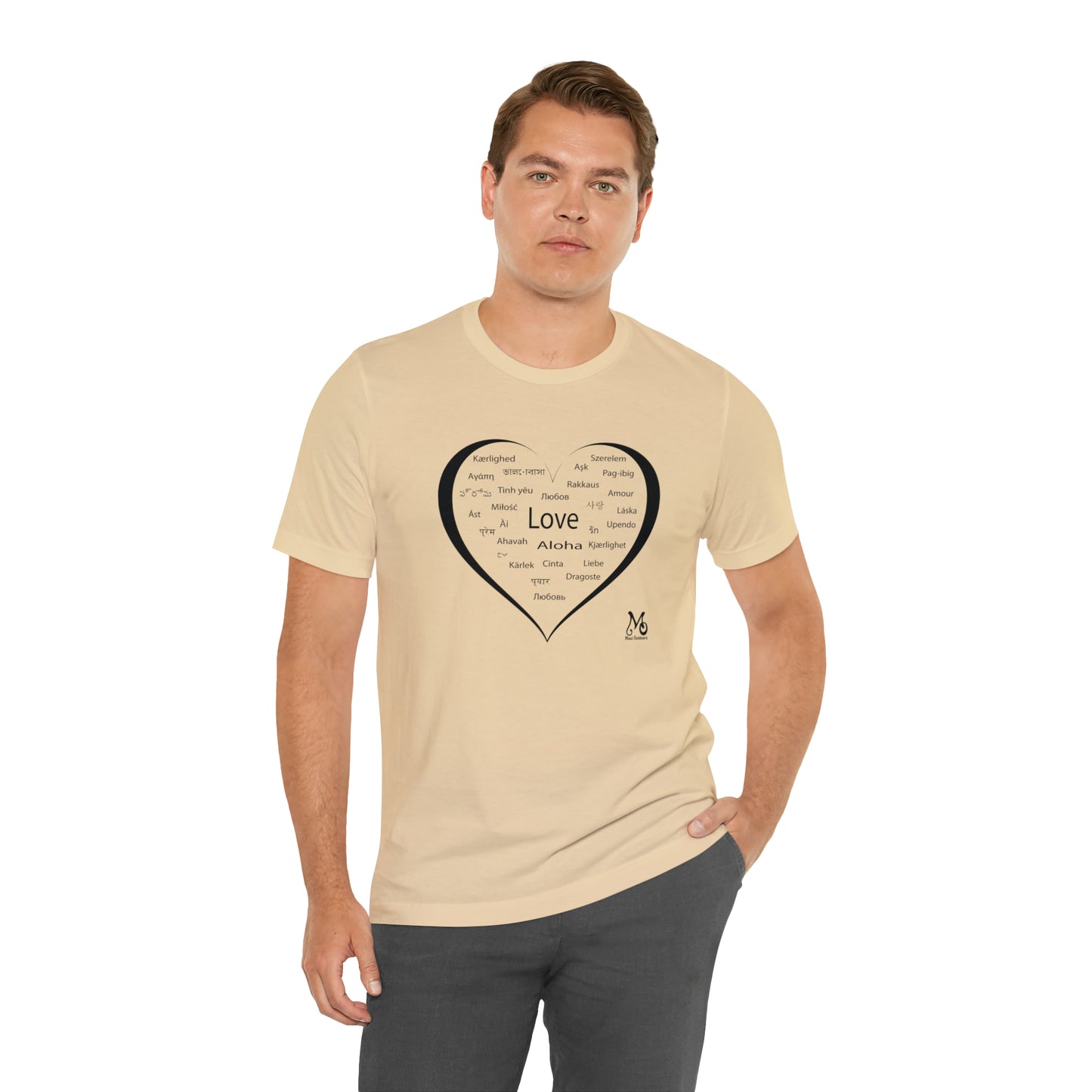 Love Everyone - T-shirt